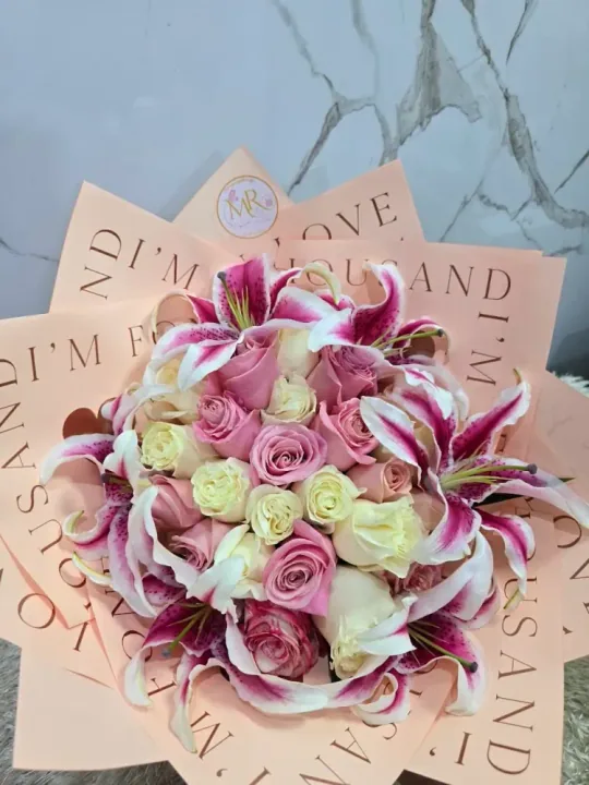 Bouquet D Lirio — 1