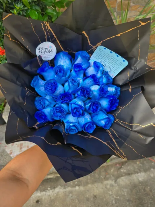 Bouquet Blue