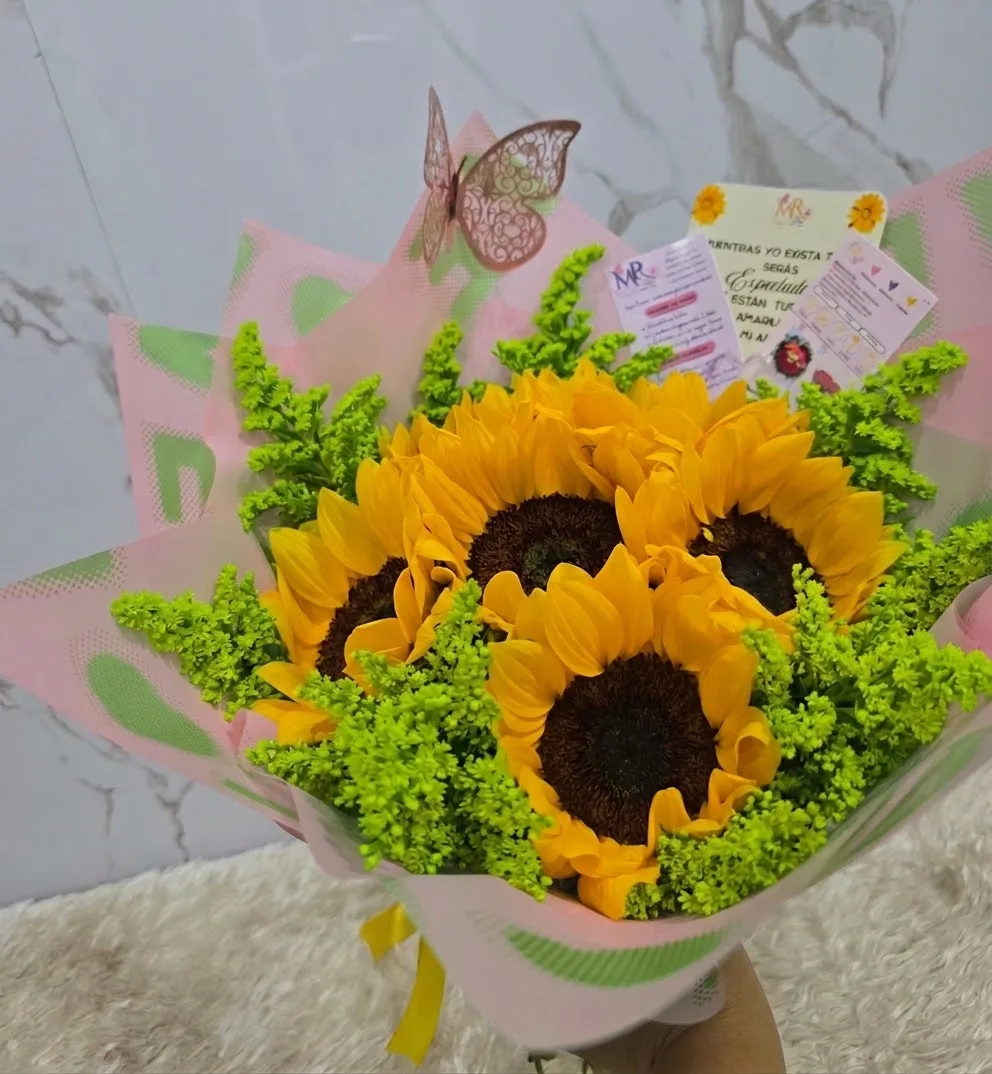 Ramo de 5 girasoles — 2